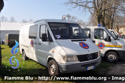 Mercedes-Benz Sprinter I serie
Protezione Civile Nucleo Regionale Veneto

Parole chiave: Veneto Protezione_Civile Mercedes-Benz Sprinter_Iserie