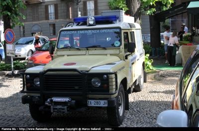 Land Rover Defender 110
Squadra Emergenza Operativa Garbagnate MI
Parole chiave: Lombardia MI Protezione Civile Land_Rover Defender_110