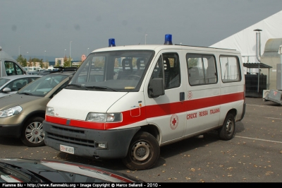 Fiat Ducato II serie
Croce Rossa Italiana 
Comitato Locale Maniago PN
CRI A1459
Parole chiave: Friuli_Venezia_Giulia (PN) Servizi_sociali Fiat Ducato_IIserie CRIA1459