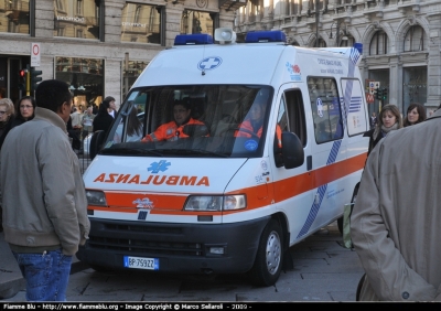 Fiat Ducato II serie
Croce Bianca Milano sez. Mariano Comense CO
M 109
Beatificazione Don Gnocchi
Parole chiave: Lombardia CO Ambulanza