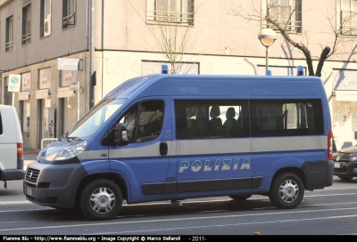 Fiat Ducato X250
Polizia di Stato
Parole chiave: Lombardia (MI) Fiat Ducato_X250