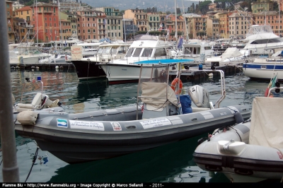 Gommone
Area Marina Protetta del Promontorio di Portofino
Parole chiave: Liguria(GE) Imbarcazione