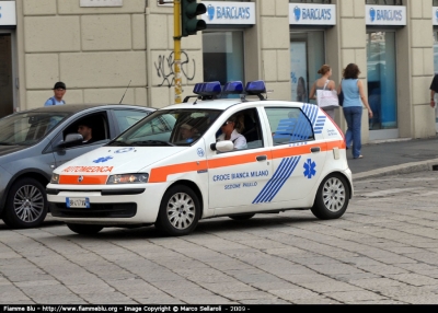 Fiat Punto II serie
Croce Bianca Milano sez. Paullo MI
M 49
Parole chiave: Lombardia (MI) Automedica Fiat_Punto_IIIserie