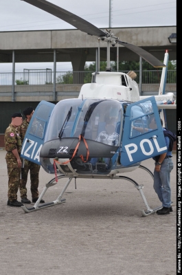 Agusta Bell AB 2006
Polizia di Stato
Poli 72
Parole chiave: AB 2006 Polizia di Stato Poli_72 elicottero Lombardia