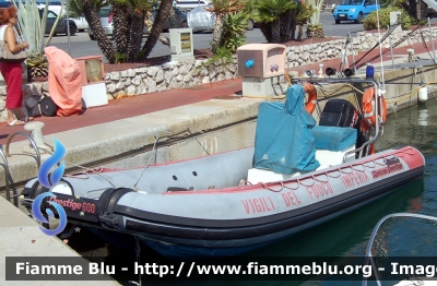 Gommone Prestige 600
Vigili del Fuoco
Comando Provinciale di Imperia
Parole chiave: Liguria (IM) Imbarcazione