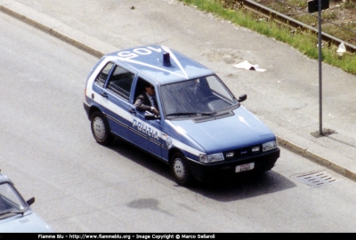 Fiat Uno II Serie
Polizia di Stato
POLIZIA A2383
Parole chiave: Fiat_Uno_II_Serie_PS