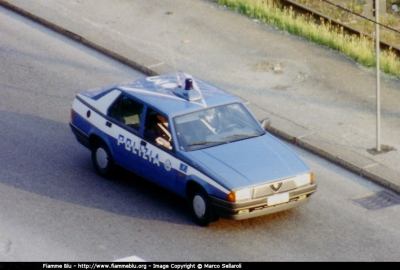 Alfa Romeo 75 I serie
Polizia di Stato
Polizia Stradale
Parole chiave: Alfa-Romeo 75_Iserie