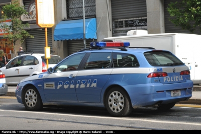 Alfa Romeo 156 Sportwagon II serie
Polizia di Stato
Polizia Stradale in servizio sulla A7 Milano Serravalle - Milano Tangenziali
POLIZIA F0253
Parole chiave: Alfa-Romeo 156_Sportwagon_IIserie PoliziaF0253