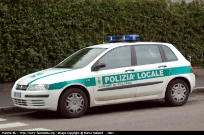 Fiat Stilo II serie
Polizia Locale Rozzano MI

Parole chiave: Lombardia (MI) Polizia_locale autovetture Fiat Stilo_IIserie