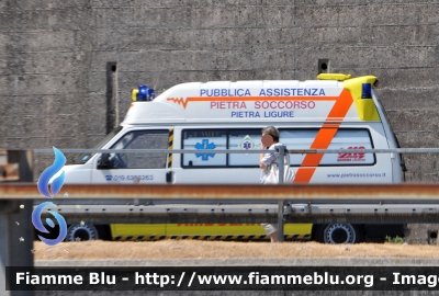 Volkswagen Transporter T4
Pubblica Assistenza Pietra Soccorso Pietra Ligure SV
Parole chiave: Liguria (SV) Ambulanza Volkswagen Transporter_T4