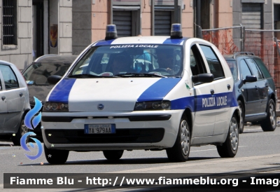 Fiat Punto II serie
Polizia Municipale Sanremo
 POLIZIA LOCALE YA979AA
Parole chiave: Liguria (IM) POLIZIA_LOCALE POLIZIALOCALEYA979AA