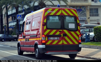 Nissan Interstar II serie 
France - Francia
Sapeur Pompiers SDIS 06 Alpes Maritimes
Parole chiave: Nissan Interstar_IIserie Ambulanza