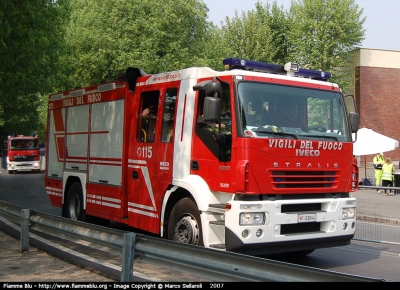 Iveco Stralis AF190S40 I serie
Vigili del Fuoco
Comando Provinciale di Pavia
AutoPompaSerbatoio
VF 23644
Parole chiave: Iveco Stralis_AF190S40_Iserie VF23644