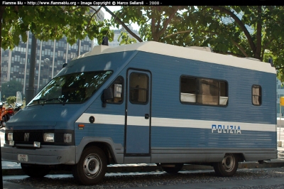 Fiat Ducato Maxi I serie II restyle
Polizia di stato
Ufficio Mobile
Parole chiave: Polizia di stato Ufficio Mobile Fiat Ducato Maxi I serie