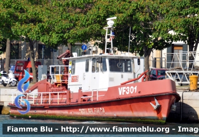 MotoBarcaPompa Classe 300
Vigili del Fuoco
Distaccamento Portuale Venezia
VF 301
Parole chiave: Veneto (VE) Imbarcazione VF301