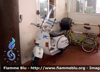 Piaggio Vespa PX
Polizia Municipale Sanremo IM

Parole chiave: Piaggio Vespa_PX