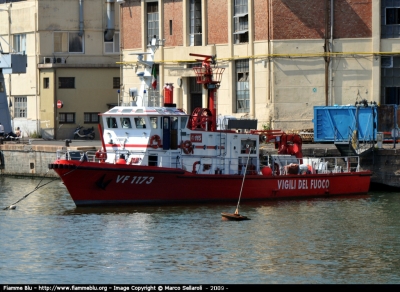 Motobarca Pompa
Vigili del Fuoco
VF 1173
Genova
Parole chiave: Liguria GE Imbarcazioni