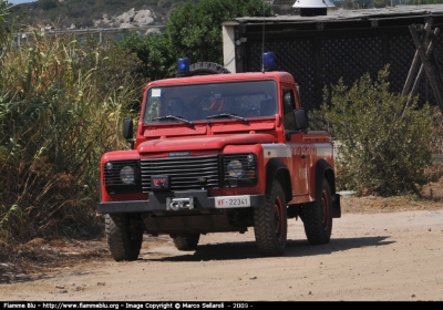 Land Rover Defender 90
Vigili del Fuoco
Santa Teresa di Gallura OT
VF 22341
Parole chiave: Sardegna OT Fuoristrada