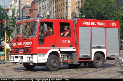 Iveco CityEuroFire 100E21 I serie
Vigili del Fuoco
Comando Provinciale di Milano
Disaccamento Cittadino Benedetto Marcello
AutoPompaSerbatoio allestimento Iveco-Magirus
VF 19788
Parole chiave: Iveco CityEuroFire_100E21_Iserie VF20896