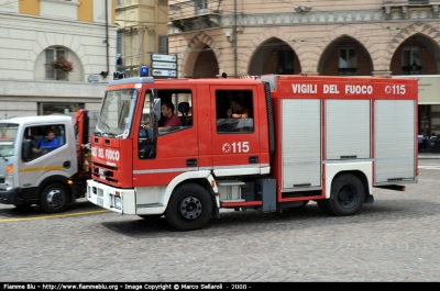 Iveco CityEuroFire 100E21 I serie
Vigili del Fuoco
Comando Provinciale di Imperia
Distaccamento di Sanremo (IM)
AutoPompaSerbatoio allestimento Iveco-Magirus
VF 19821
Parole chiave: Iveco CityEuroFire_100E21_Iserie VF19821