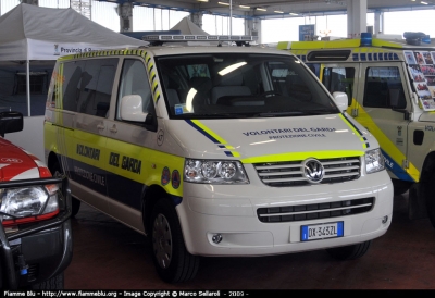 Volkswagen Transporter T5
Volontari del Garda
VolGa 47
Parole chiave: Lombardia (BS) Protezione_Civile Volkswagen Transporter_T5 Reas_2009