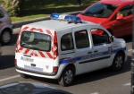 francia_2011_055_police_municipale_avignon_renault_kangoo.jpg