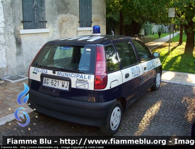 Fiat Punto I serie 
Polizia Municipale Portogruaro VE
Parole chiave: Veneto (VE) Polizia_locale Punto_Iserie