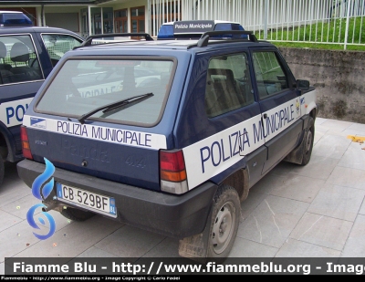 Fiat Panda 4x4 II serie
Polizia Locale
Longarone (BL)
Parole chiave: Fiat Panda_4x4_IIserie PL Longarone BL Veneto