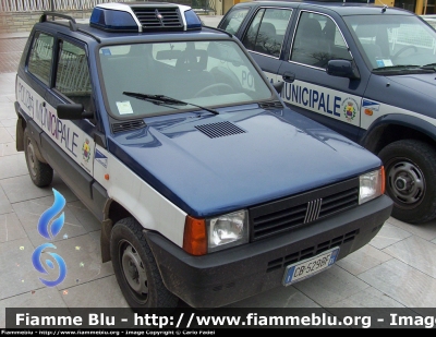 Fiat Panda 4x4 II serie
Polizia Locale
Longarone (BL)
Parole chiave: Fiat Panda_4x4_IIserie PL Longarone BL Veneto