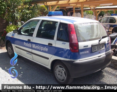 Punto I serie 
Polizia Municipale Sanremo IM
Parole chiave: Punto Iserie Polizia_locale Liguria (IM)