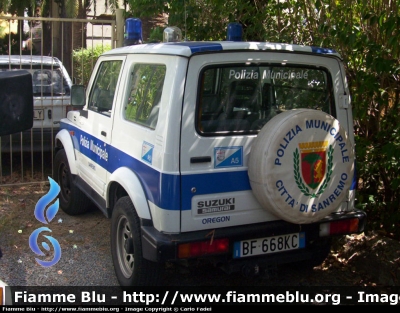 Suzuki Samurai
Polizia Municipale Sanremo IM
Parole chiave: Liguria (IM) polizia_locale Suzuki Samurai