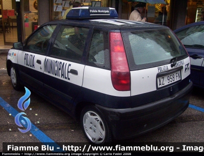 Fiat Punto I serie 
Polizia Locale
Pianiga (VE)
Parole chiave: Fiat Punto_Iserie PM Pianiga VE