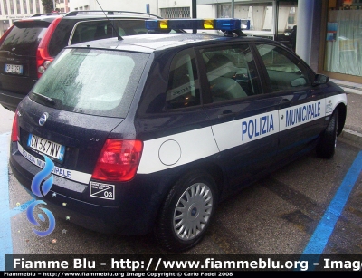 Fiat Stilo II serie
Polizia Locale
Unine dei Comuni Adige Guà
Parole chiave: Fiat Stilo_IIserie