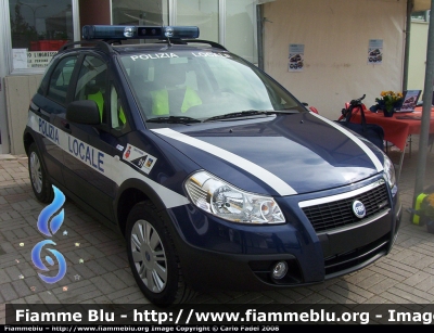 Fiat Sedici
Polizia Locale
Pernumia (PD)
Parole chiave: Fiat Sedici Polizia_Locale Pernumia Padova