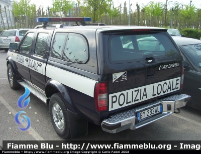 Nissan Navara II serie
Polizia Locale
Jesolo (VE)
livrea aggiornata
Parole chiave: Nissan Navara_IIserie PL Jesolo VE Veneto