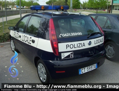 Fiat Punto III serie
Polizia Locale
Jesolo (VE)
Parole chiave: Fiat Punto_IIIserie PL_Jesolo Venezia