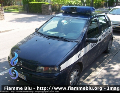 Fiat Punto II serie
Polizia Locale 
Rovigo
vecchia livrea

Parole chiave: Fiat Punto_IIserie PL Rovigo Veneto