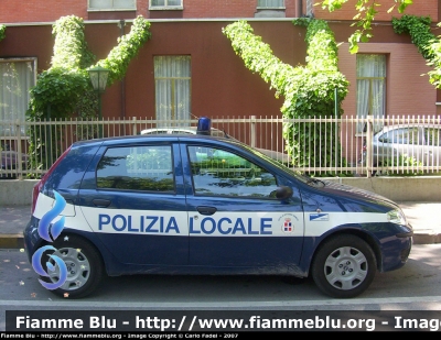 Fiat Punto III serie
Polizia Locale
Vittorio Veneto (TV)
Parole chiave: Fiat Punto_IIIserie