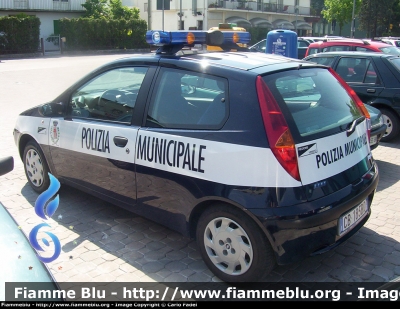 Fiat Punto II serie
Polizia Locale
Mel (BL)
Parole chiave: Fiat Punto_IIserie Mel