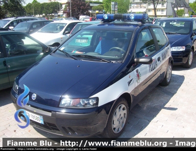 Fiat Punto II serie
Polizia Locale
Mel (BL)
Parole chiave: Fiat Punto_IIserie Mel