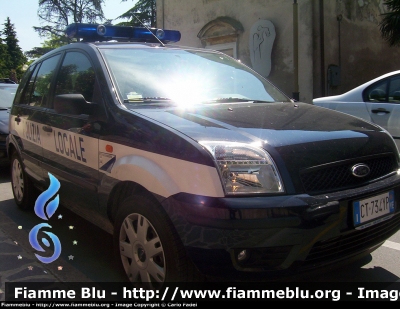 Ford Fusion
Polizia Locale
Cavarzere (VE)
Parole chiave: Ford Fusion PL_Cavarzere VE Veneto