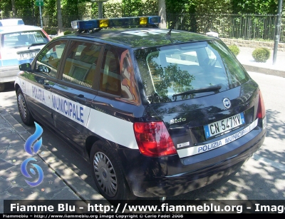 Fiat Stilo II serie
Polizia Locale
Unine dei Comuni Adige Guà
Parole chiave: Fiat Stilo_IIserie