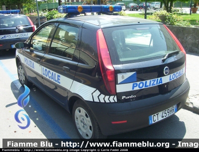 Fiat Punto III serie
Polizia Locale
Mira (VE)
Parole chiave: Fiat Punto_IIIserie PL Mira Venezia