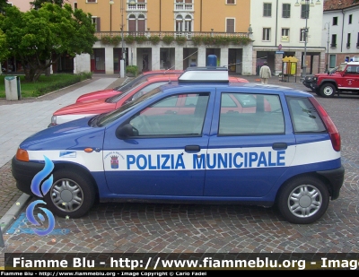 Fiat Punto I serie
Polizia Locale
Belluno
Parole chiave: Fiat Punto_Iserie Belluno