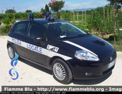 Fiat Grande Punto
Polizia Locale
Servizio Associato Fontanelle, Mansuè, Portobuffolè (TV)
Parole chiave: Fiat Grande_Punto