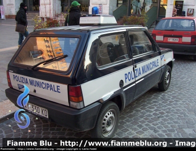 Fiat Panda II serie
Polizia Locale
Follina (TV)
vettura dismessa
Parole chiave: Fiat Panda_IIserie