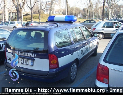 Renault Megane Grandtour I serie
Corpo Intercomunale di Polizia Locale
Occhiobello (RO)
Parole chiave: Renault Megane_Grandtour_Iserie PL_Occhiobello