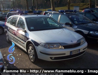 Renault Laguna Grandtour II serie
Polizia Municipale - Stadtpolizei
Bolzano - Bozen
Parole chiave: Renault Laguna_Grandtour_IIserie PM Bolzano Gemeindepolizei Bozen