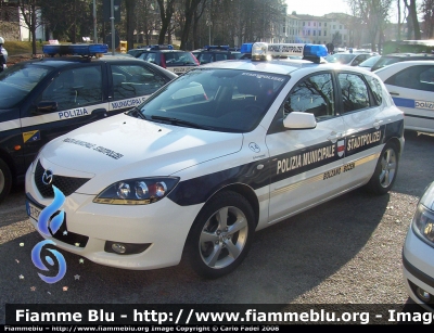 Mazda 3
Polizia Municipale - Stadtpolizei
Bolzano - Bozen
Parole chiave: Mazda 3 PM Bolzano Gemeindepolizei Bozen