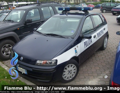 Fiat Punto II serie
Polizia Locale
Mogliano Veneto (TV)
Parole chiave: Fiat Punto_IIserie